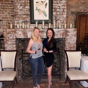 Meet your Posher, Emilee